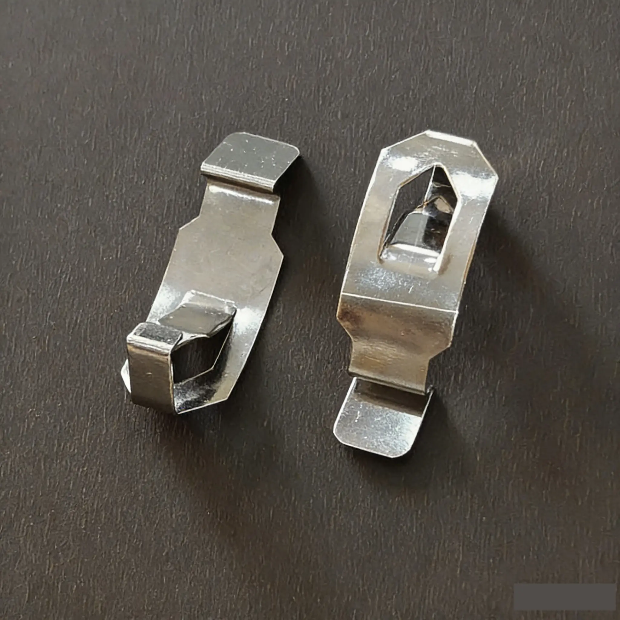 PW13-2 Compact Picture Frame Turn Button Clip S05 – 26 mm steel