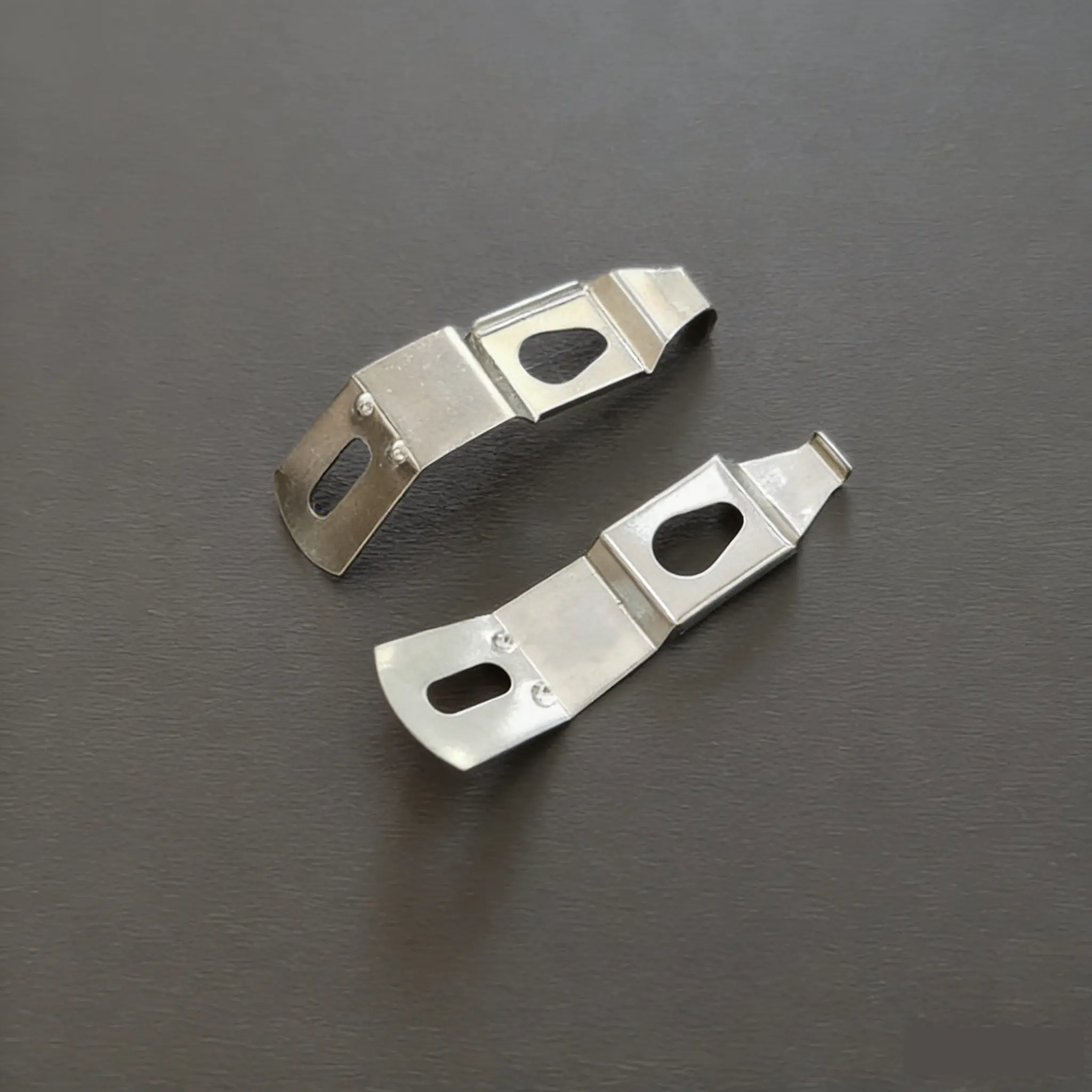 PW20 Small Picture Frame Spring Clip S01 โ 33 mm stainless steel